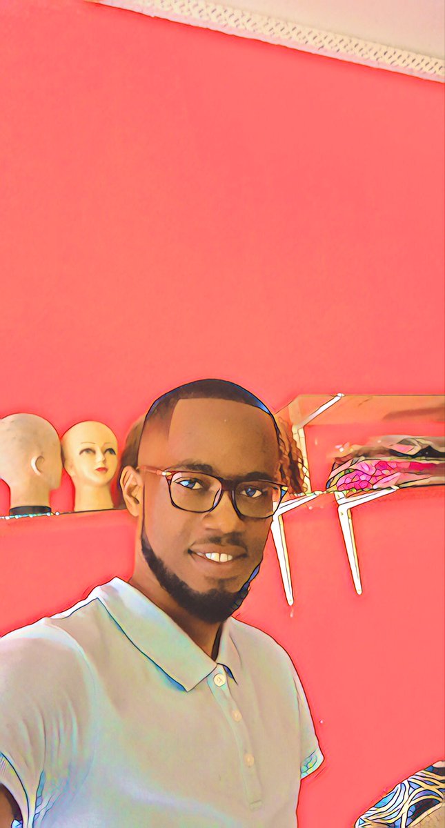 EssabaMba's tweet image. Which one could you choose? #I am all the way up ✅