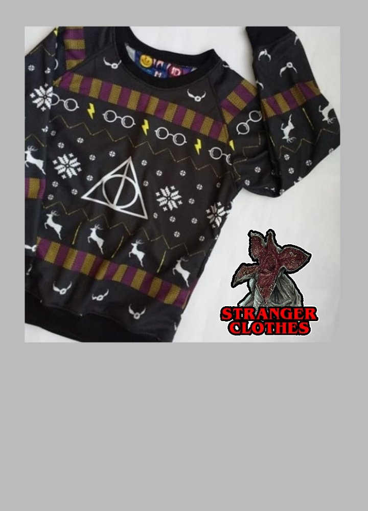 ClothesStranger's tweet photo. Busos navideños #strangerclothes https://t.co/jw0HTRxnmU