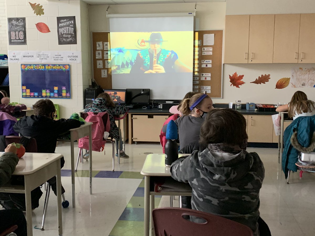 Ms_Italiano's tweet photo. Thank you @notoriouscree for the beautiful presentation today on Indigenous cultural dance and music! The students loved it 🤩 https://t.co/TdSa33tQIh