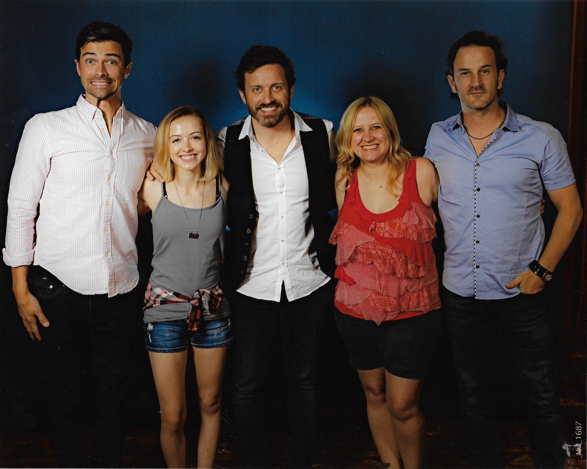 chelsea_hamner's tweet image. #ThankYouSupernatural #SPNFamilyForever #Supernatural @clhamner