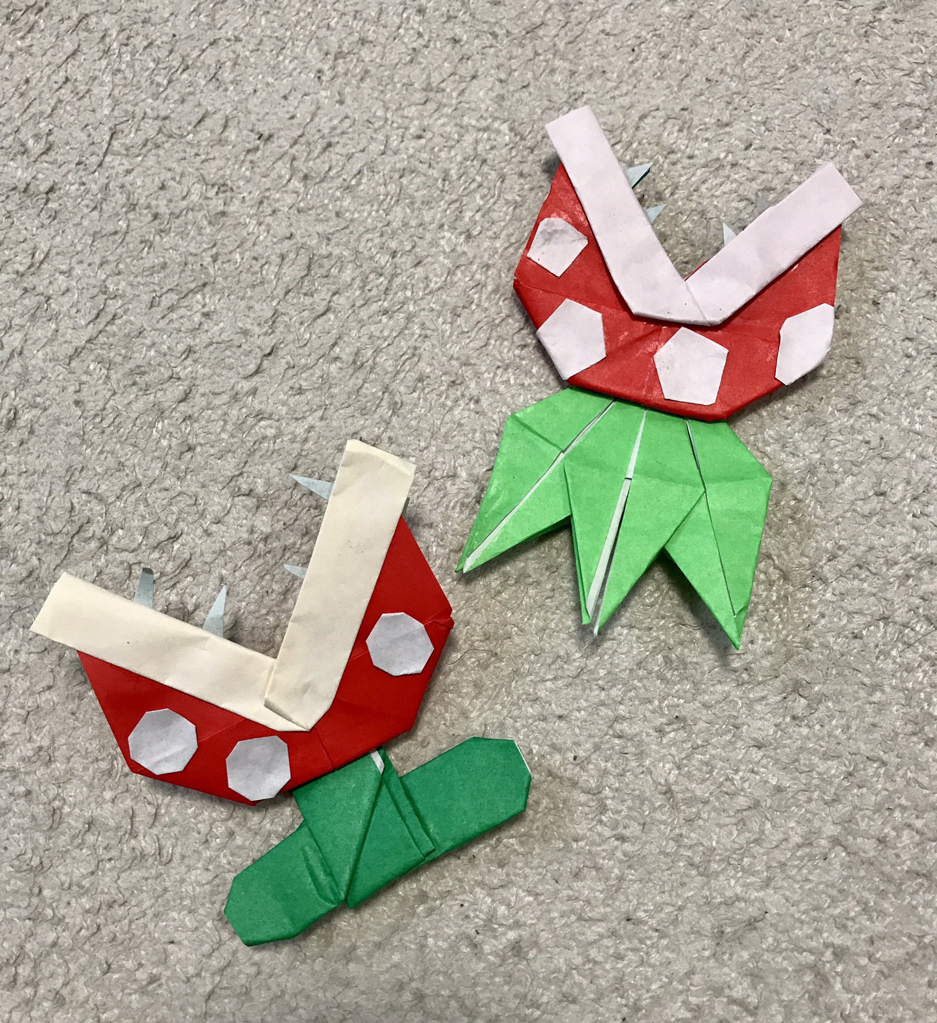 いもあん Pa Twitter 息子オリジナル マリオシリーズのプチパックン これも私は見たことない気がする パックンフラワーの子供みたいな感じ マリオシリーズ マリオ プチパックン ファイヤーフラワー おりがみ 折り紙 Origami パックンフラワー