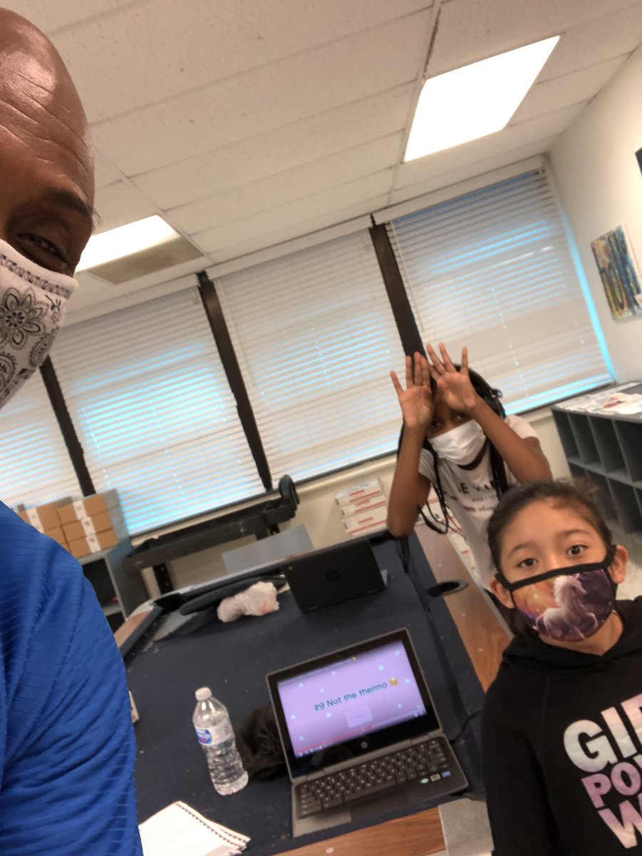 RaulCollins16's tweet photo. So I was talking with Joseline @bgcghouston #Holthouse and sheโs decided to play soccer โฝ๏ธ and baseball โพ๏ธ but I am hoping that she plays basketball ๐ just because why not a plan C. Enjoying my kiddos @houstonpolice #PublicAffairs https://t.co/WHODhKoC3b