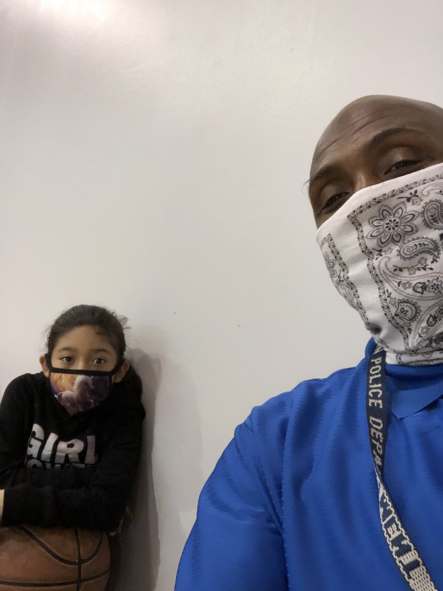 RaulCollins16's tweet photo. So I was talking with Joseline @bgcghouston #Holthouse and sheโs decided to play soccer โฝ๏ธ and baseball โพ๏ธ but I am hoping that she plays basketball ๐ just because why not a plan C. Enjoying my kiddos @houstonpolice #PublicAffairs https://t.co/WHODhKoC3b
