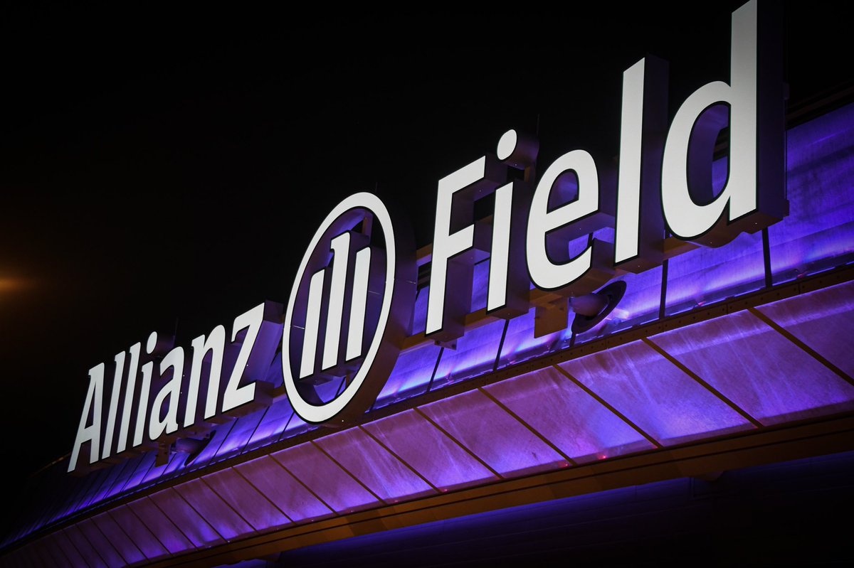 💜 💜 💜

Allianz Field is purple to honor the more than 3,000 Minnesotans we lost to COVID-19 and the frontline workers fighting the pandemic.

#MNtogether