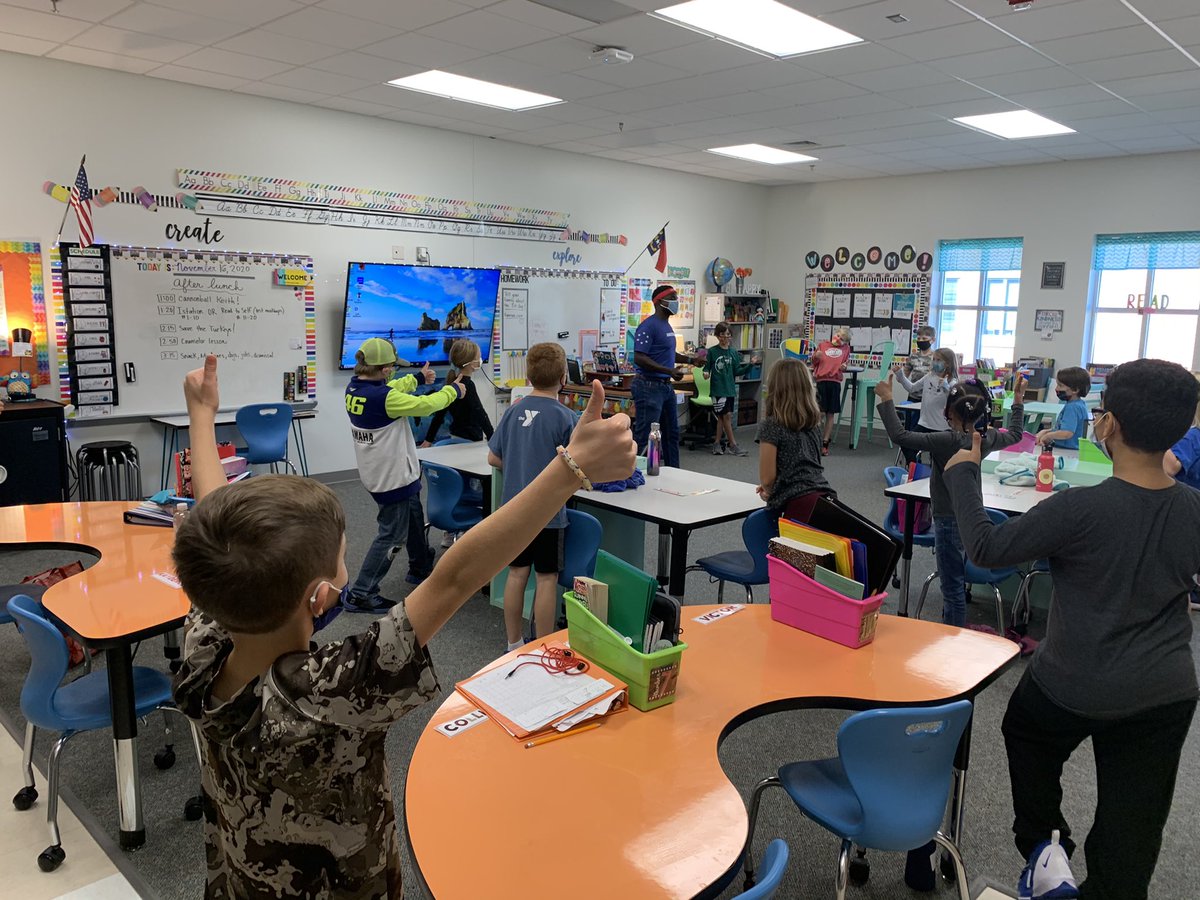 MrsVaughan3's tweet photo. Just some of the joy that has been shown this first week back in person. One thing is clear- even in a pandemic, I LOVE MY JOB! 🥰 #owlsome @OakviewElem https://t.co/0jgQHjNUPL