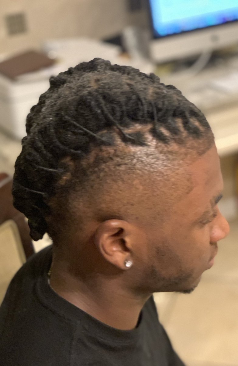 NikkiBJaxx417's tweet photo. My π₯ΆYoungest Heartbeat @ogscrappyπ₯Ά on his grown man! πππ₯°β€οΈππ€π½π€©π #HornetPride #HBCUDon #ScrapCharles #StyledByMissAngieD #Locs https://t.co/fi8DmF7Bk0