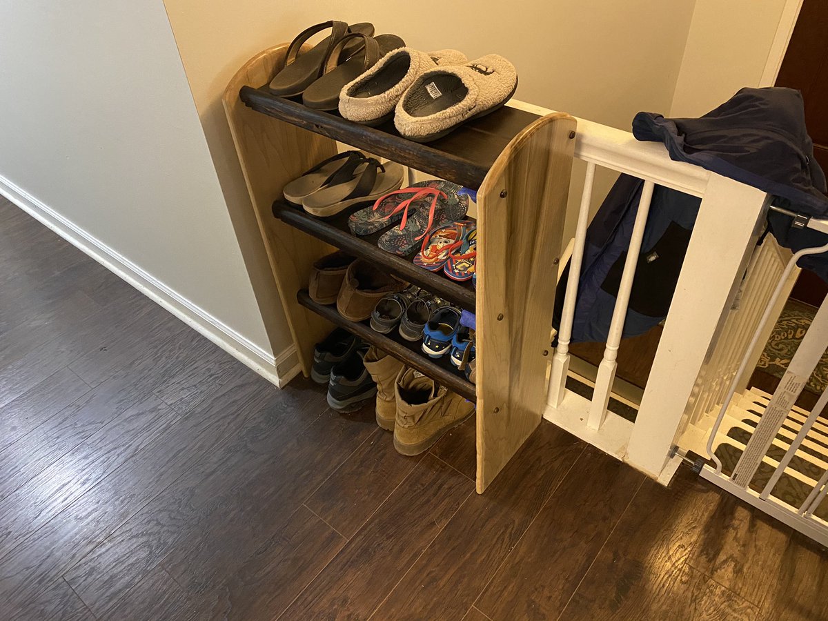 New shoe rack!

imgur.com/gallery/xYHgJrx