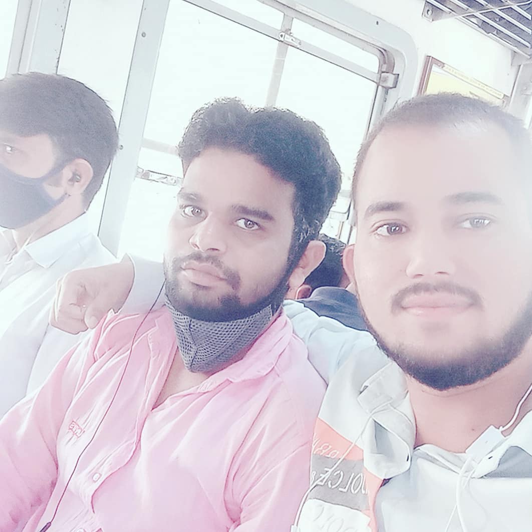 छठ का है आज पावन दिन,मिलकर मनाओ प्यारा त्यौहार,आज करो सूर्य देव की पूजा!हैप्पी छठ पूजा..! Chhath Puja Ki Hardik Shubhkamnaye Report Image मंदिर की घंटी, आरती की थाली,नदी के किनारे सूरज की लाली,जिंदगी में आए खुशियों की बहार,आपको मुबारक हो छठ का त्यौहार…. Chhath Puja St https://t.co/FyfDxQZ9Dc