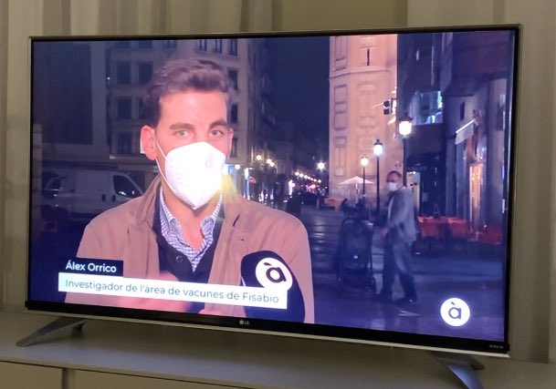 Sujetos incluidos en los EECC DE LAS #vacunaCOVID19:

Pfizer: 44.000 
Moderna: 30.000
Sputnik: 40.000
J&amp;J: 60.000
Oxford: 30.000
Etc

Para quien dude de la #seguridad 

Pensáis que alguna otra enfermedad se ha estudiado en más de 200.000 personas?