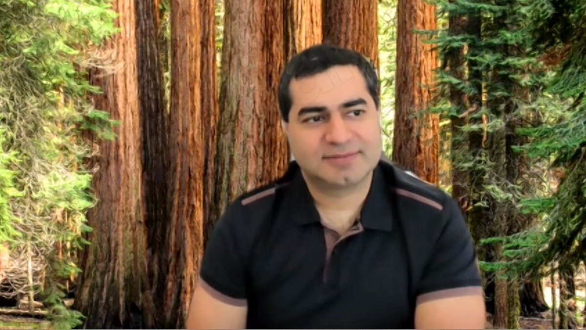 "You have to design your company like a product. And all your strategic design choices - around pricing strategy, growth, business models - will be foundational to your company’s success." <a href="/singh_sequoia/">Peak XV</a> #Surge04 #GetReadyToSurge