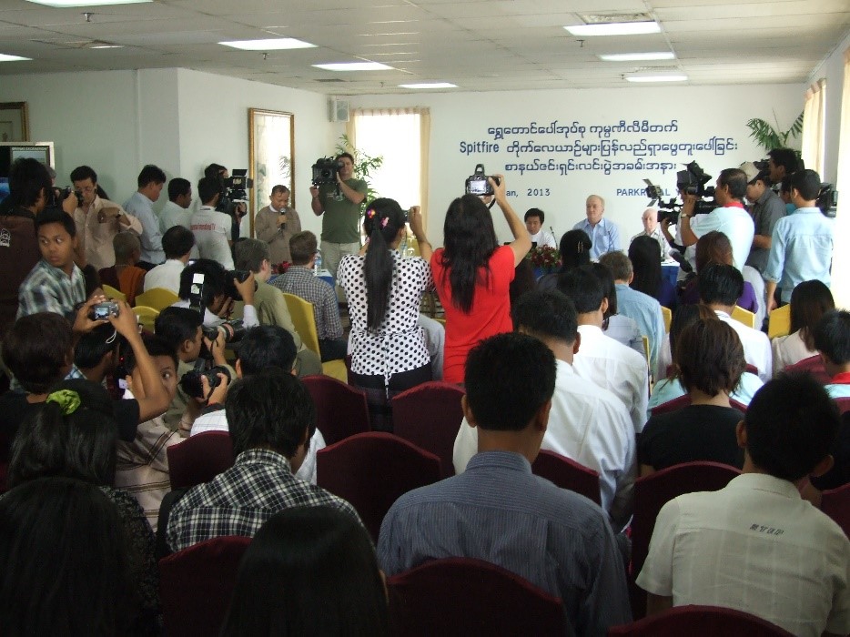 The work also took place under the eye of journalists &amp; media crews from all over the world. Adding to the pressure, on the eve of the dig STP called a press conference promoting David's theory that Spitfires were also buried at Myitkina #BuriedInBurma [Andy Brockman]