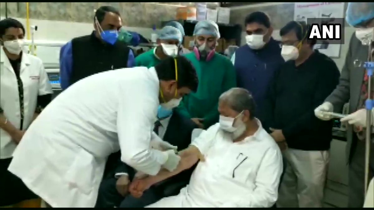 Haryana Health Minister Anil Vij being administered a trial dose of #Covaxin, at a hospital in Ambala. 

He had offered to be the first volunteer for the third phase trial of Covaxin, which started in the state today.