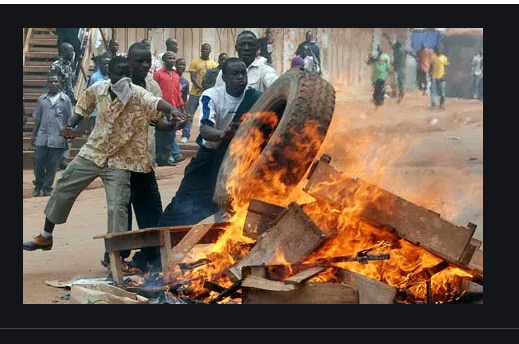 Wodngoo1's tweet photo. #StopRioting 
 Go for jobs &amp; wealth creation in 
a. Commercial agriculture
 b. Industrialization
 c. Services
 d. Information &amp; Communications Technology (ICT).
@KagutaMuseveni @HEBobiwine @norbertmao @FDCOfficial1 preach development not destruction #Uganda for us all https://t.co/Y5wTskQyNw