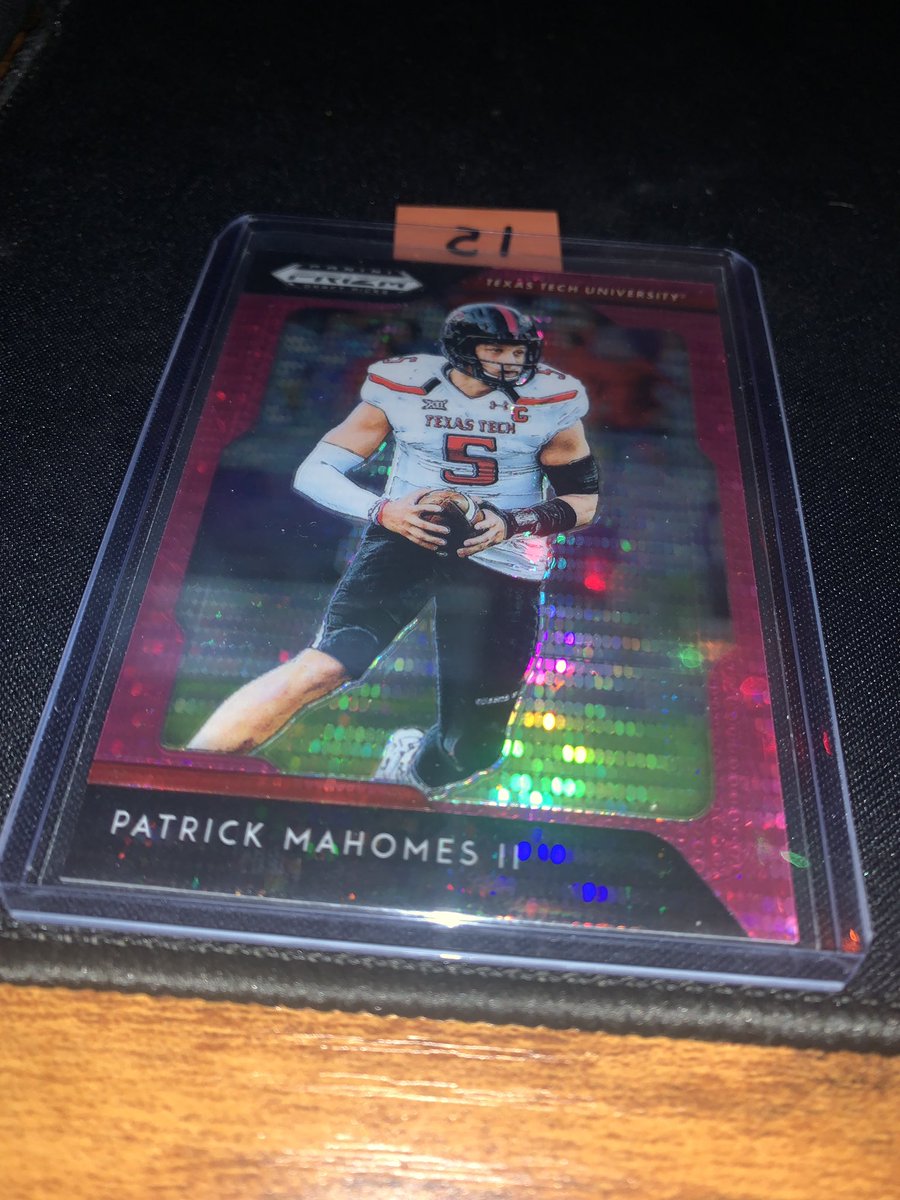 2019 Panini Prizm Draft Picks Patrick Mahomes Pink Pulsar $17/shipped BMWT  @HobbyConnector  @Hobby_Connect