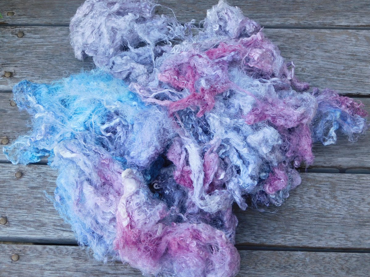 PsychicDiandra's tweet photo. Fibre Art Supplies ~ Craft Supplies ~ Hand Made
Australian Makers & Craft Supplies Market
( world wide shipping )
https://t.co/dfMnrFIkKC
#silk #throwsters #silkrods #cocoons #silkcocoons
#handdyed #fibreartsupplies #fibreart #Spinning https://t.co/JEvHaqXPNh