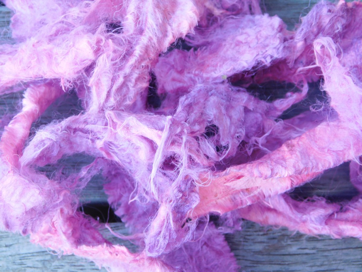 PsychicDiandra's tweet photo. Fibre Art Supplies ~ Craft Supplies ~ Hand Made
Australian Makers & Craft Supplies Market
( world wide shipping )
https://t.co/dfMnrFIkKC
#silk #throwsters #silkrods #cocoons #silkcocoons
#handdyed #fibreartsupplies #fibreart #Spinning https://t.co/JEvHaqXPNh
