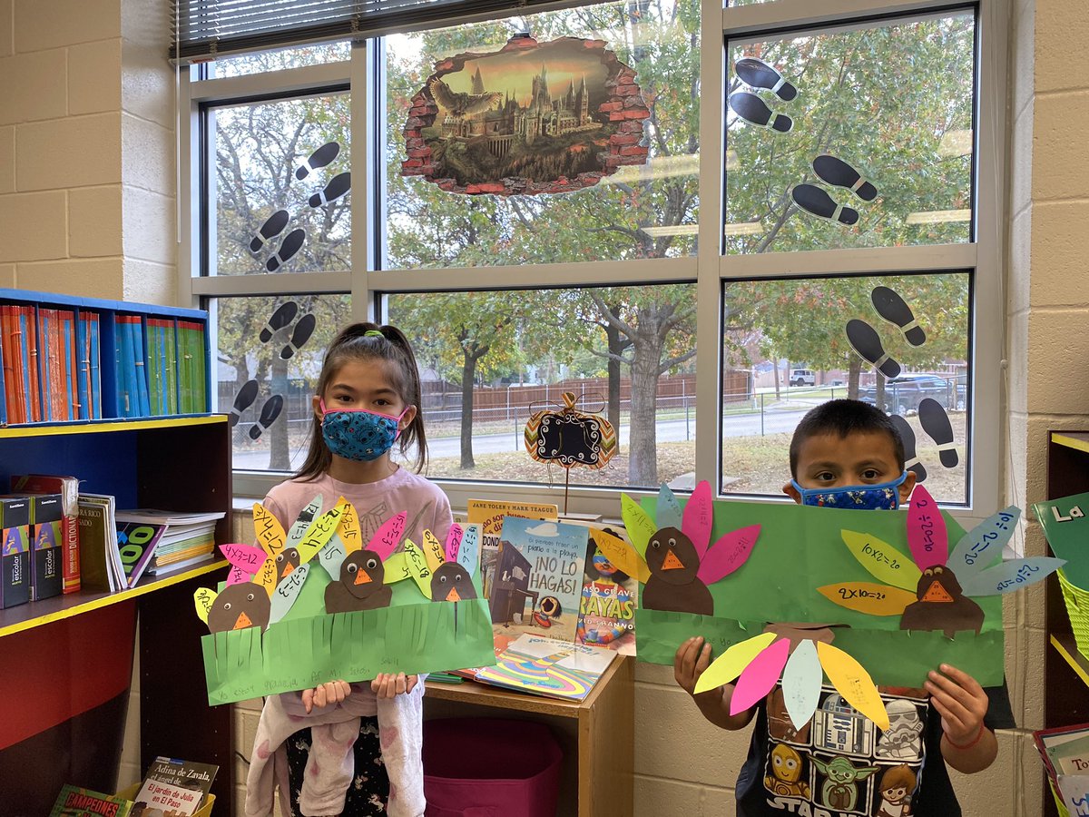jesicaLSLE's tweet photo. I am thankful 🙏for having the opportunity to see them learning and growing. Happy thanksgiving! 🍽 🍁🦃 @RialGraham #ExperienceSLE https://t.co/QTi45d2z3B