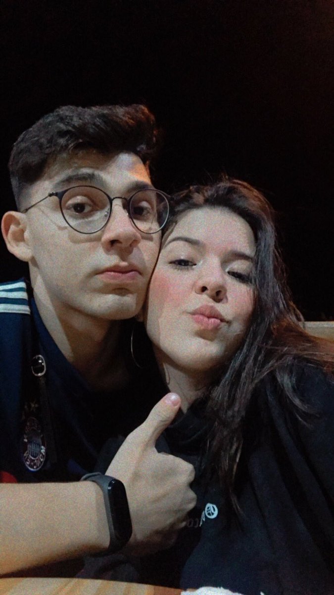 simoes_jvs's tweet photo. Pra dar aquela atualizada... eu e meu mô ❤️

Te amo gatinha @luiizaa_gr https://t.co/w6wddc0Ipb