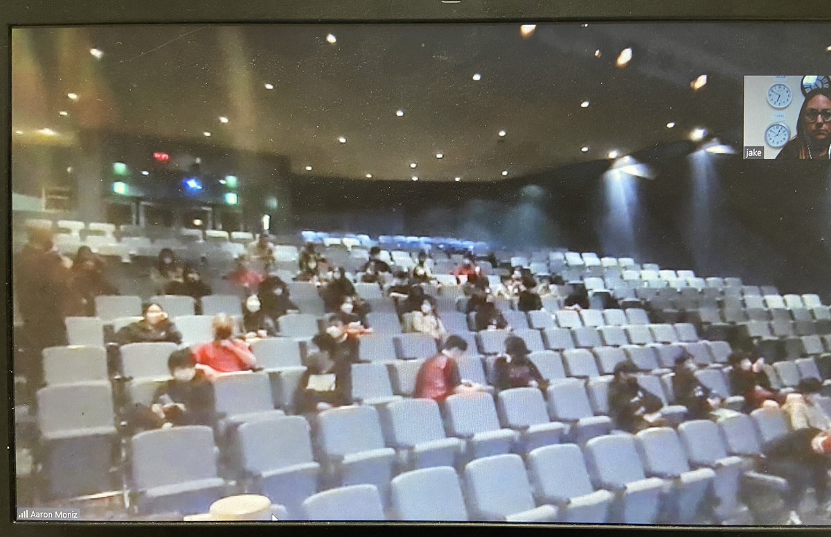 dlguerin1's tweet image. Another fabulous time with @SFS1912 @inspirecitizen2 @GlobalYouthMed1 &amp;amp; @VoiceLab2 unpacking Media for Impact @inspirecitizen1 @SDG2030 Looking forward to what the Ss create. @inspirecitizen @DrDorie1 @SkylarVawter