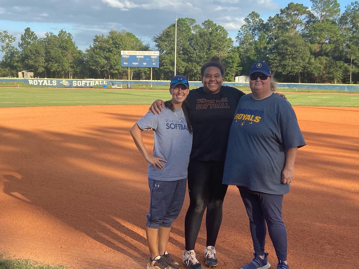 ecbcarver's tweet photo. 🥎National Scouting Report: Softball’s 2022 P/1B @DymondRoundtree had yet another successful visit this week. Big thanks to Coach Smith and Coach Sprague from Warner University for having her out! Stay the course, Proud of you!
🔗https://t.co/LdmJ8qyqIq
NSR of Central FL @bowey23 https://t.co/D90y3acGh8