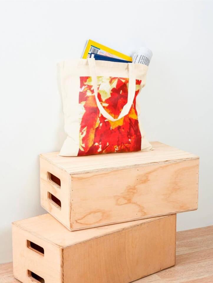 pulaskishepherd's tweet photo. “Red Maple Leaves” Canvas Tote Bag
#PulaskiShepherdCo
#PSCSCo
#RedMapleLeaves
#CanvasToteBag
@RedBubbleArtists
@deviantart
https://t.co/TwpzdkdcFO https://t.co/cP49PlKve2