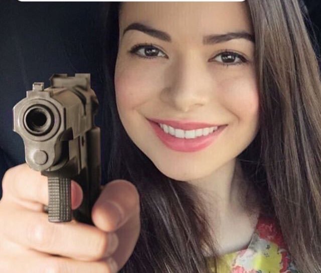 warmmahogany's tweet image. Jeezy: I extended this invite to you as a man...for the culture

Gucci:

#VERZUZ