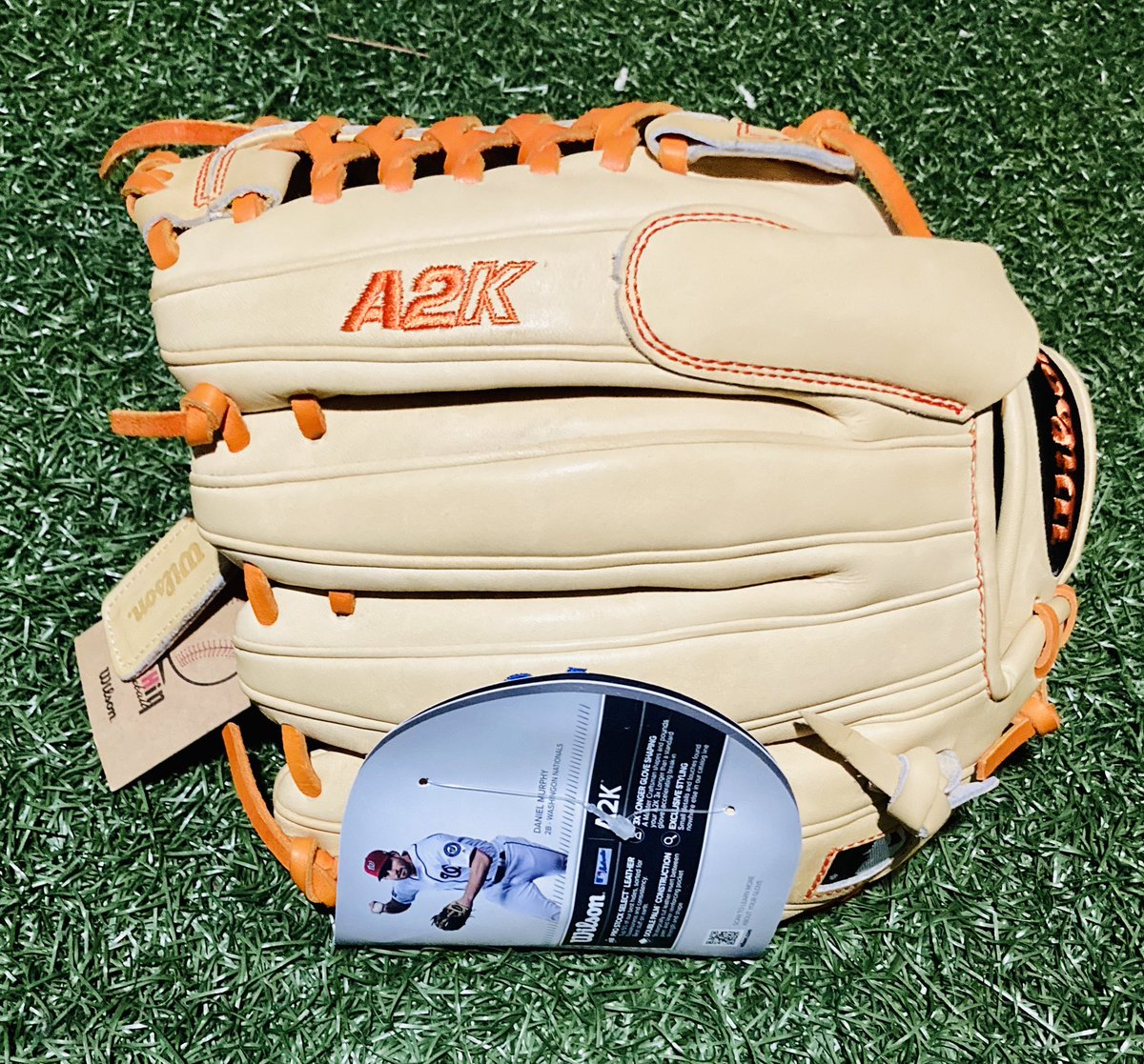 htxboutique's tweet photo. Can I..... baby?  #wilson #wilsona2k #houtsonbaseballboutique #htxbaseballboutique #cjwgloveofthemonth #wilsongotm #gloveofthemonth #forsale https://t.co/FI4igs4LMX