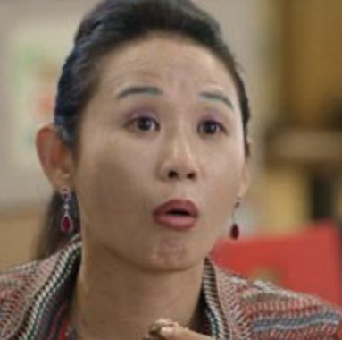 山シ タ丸 𝕗𝕚𝕤𝕙𝕚𝕟𝕘 釣りを愛する男の中の男 公式 En Twitter 韓国ドラマを見てると 脇役としてこの女優さんがよく見かける 常にいい味を出しまくっている 韓国ドラマ Netflix 名脇役 名バイプレイヤー 女優 キムソニョン