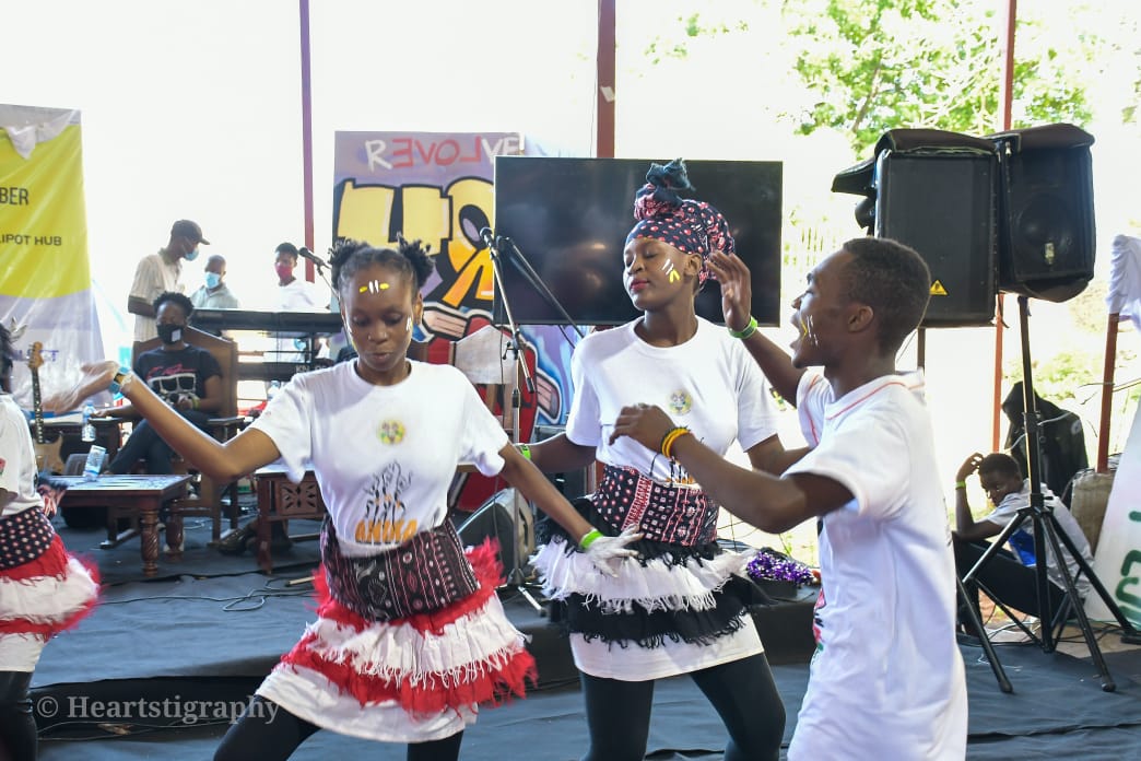 swahilipothub's tweet photo. Countering Violent Extremism Festival
Earlier on 20/11/2020, SwahiliPot hub together with @ManyattaYouth_m @KwachaAfrika and @HakiAfrica held a CVE festival supported by @ForumCiv. #CVEFestival https://t.co/IeHRQ1XreW