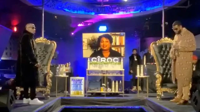thehill's tweet photo. Stacey Abrams calls into Jeezy and Gucci's 'Verzuz' to encourage people to vote in Georgia runoff https://t.co/syYYoMjOcB https://t.co/IRctg4S39j