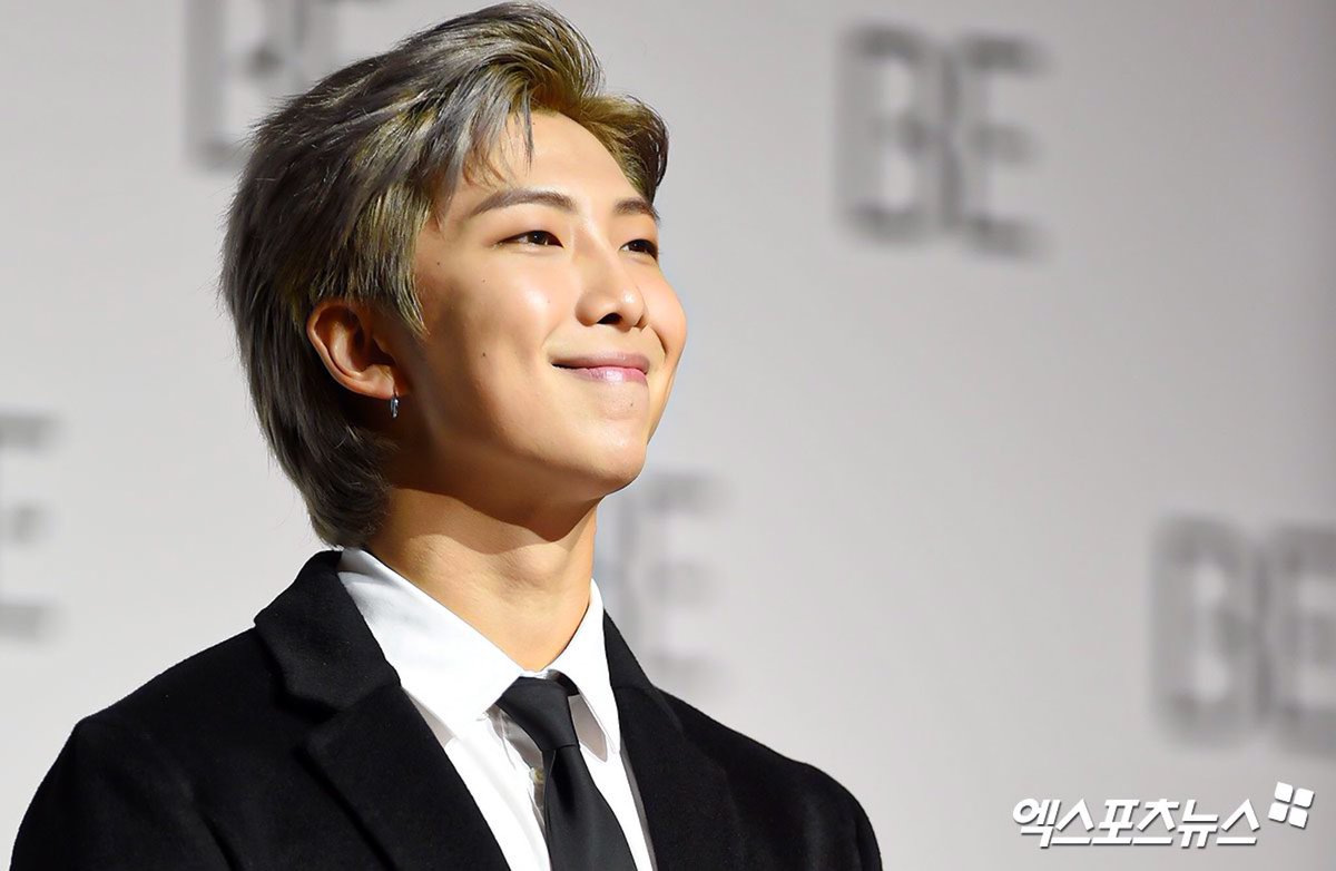 RM__INDIAclosed's tweet photo. BE Press Con #RM Cuts
#BEPressConference
#RM #BTS_BE @BTS_twt https://t.co/si8kDmFKEO