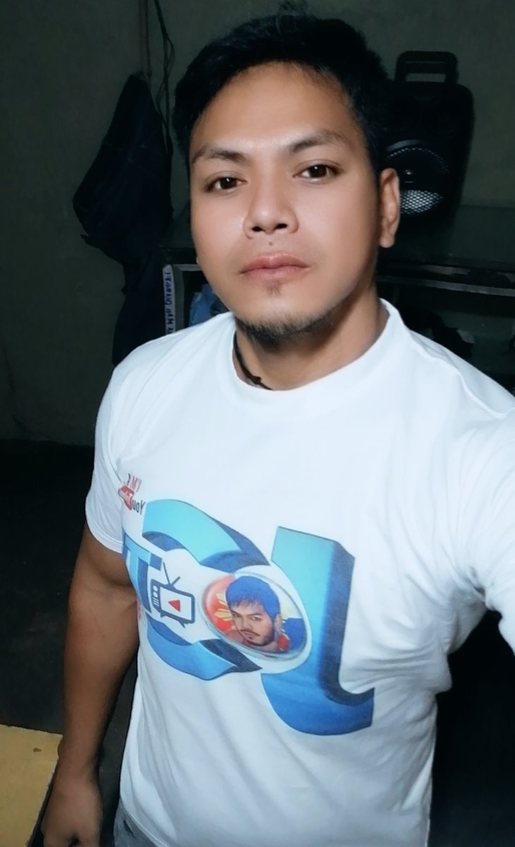 Gwapogipaps's tweet photo. Subscribe my youtube channel 
JC TV https://t.co/g8jCNxPPJi
