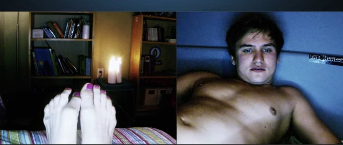 HalloweenYrRnd's tweet image. Hope he has a foot fetish, cause that&apos;s all he&apos;s seeing tonight! #TechnoTerror #Unfriended