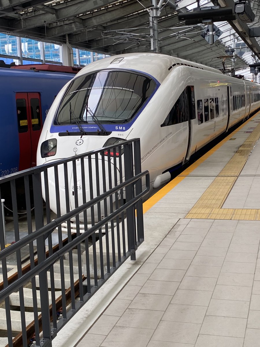 zenanyo's tweet photo. 長崎到着！ https://t.co/uuEPk5rS00