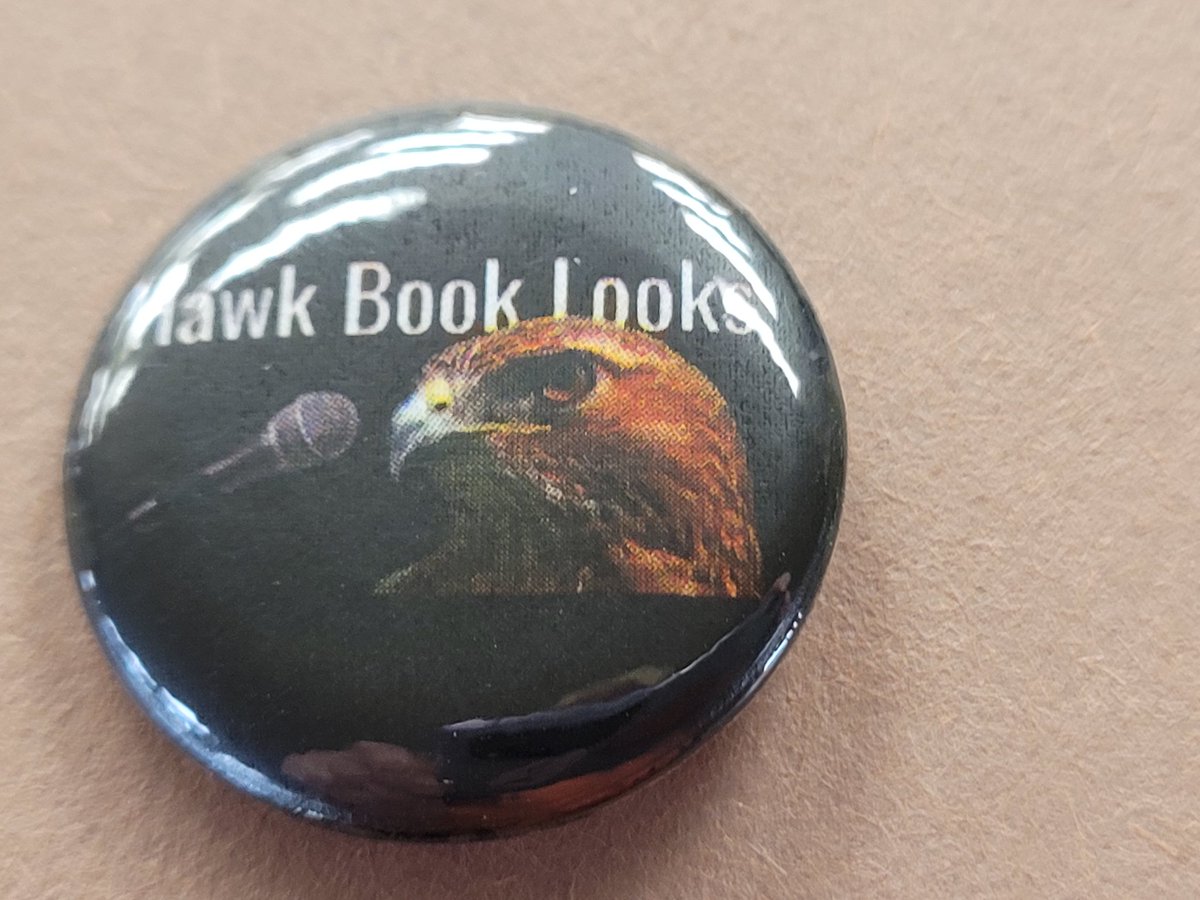 SWMSHawkLibrary's tweet photo. Hawk Book Looks podcast swag. @WoodsMiddle @SBISDLibraries #HawkBookLooks https://t.co/d66BpzSEuC