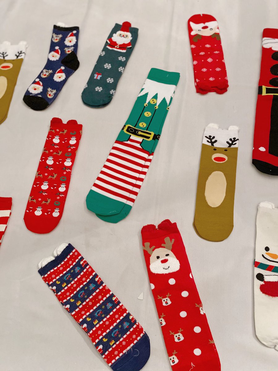 abi_vazq's tweet photo. ¡HELLO!
En dates &amp; gifts tenemos calcetines navideños, súper cómodos y a súper buen precioooooo! ⛄️⛄️⛄️
Pueden mandarme Dm para más info o directo en mi página @dates_gifts en Instagram!!!💗❄️ https://t.co/mu9yJ1kOwm