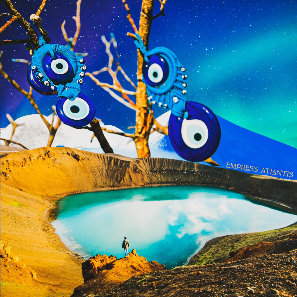 Evil Eye Art from one of your favorite Empresses! 🧿🧿🧿 Feel free to share if you need a cleanse ⚔️