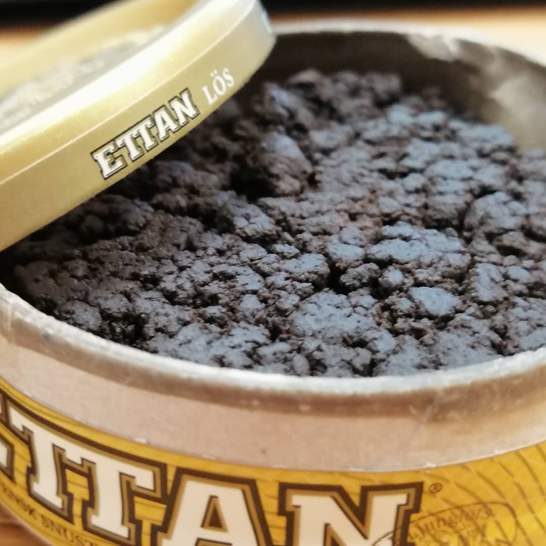 swedish chewing tobacco Besides from tobacco, what else does regular Swedish snus contain? Find out  everything about manufacture and ingredients here! https://t.co/gkzcs6Z7Us  #snusdirect #snusonline #tobacco #smokefree #smokefreeworld #chewingtobacco  #dip #nicotinepouches