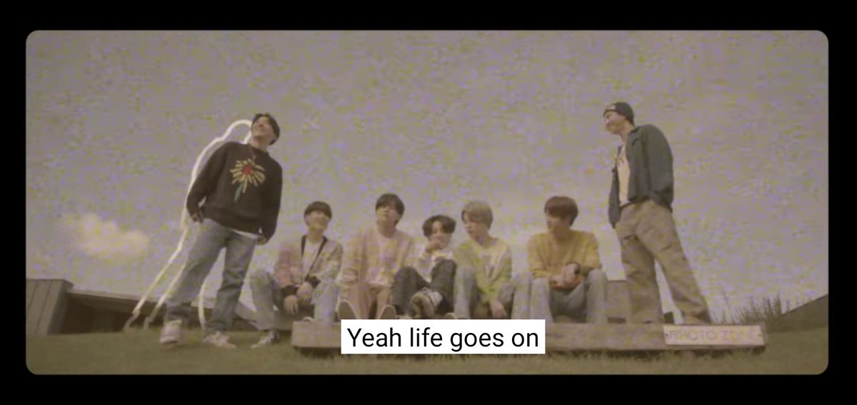 PedralvezMj's tweet photo. THIS IS NOT A BOY GROUP, THIS IS FAMILY 😭
#LifeGoesOnWithBTS
#BTS_BE 
#BETODAY https://t.co/pmfpxvMoQU