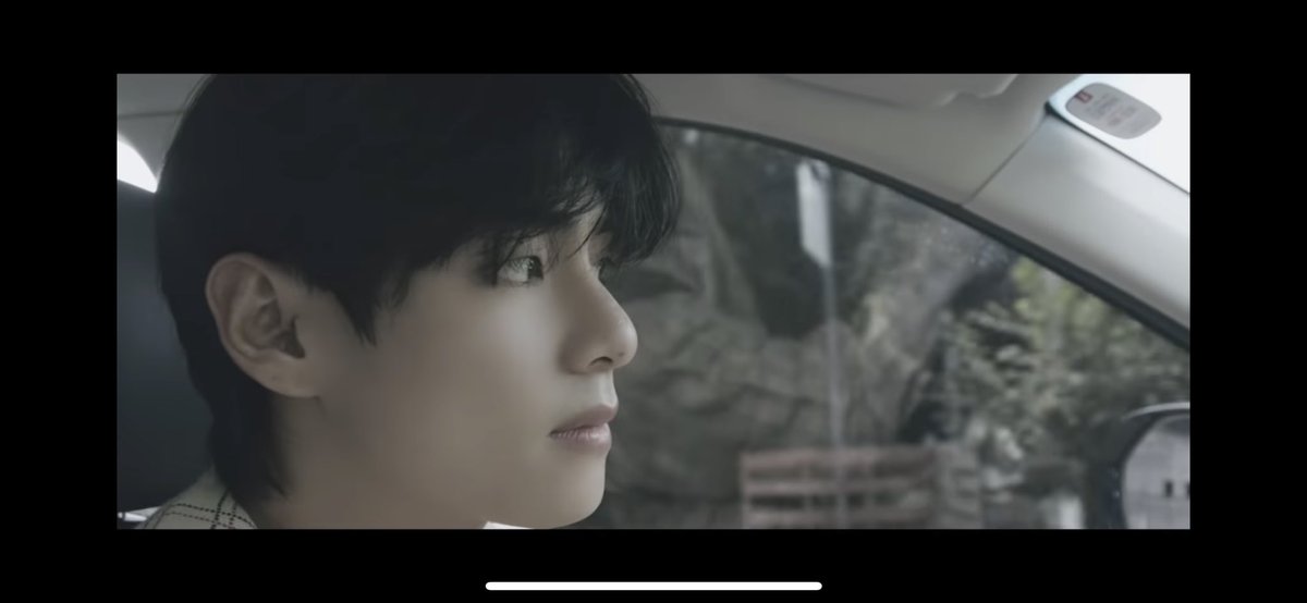 _NANZIIE's tweet photo. งือออ หล่อ น่ารักแววตาอบอุ่น ไม่ไหวววว😭💜

#LifeGoesONisComing 
#BTS_BE https://t.co/8bPolynXP6
