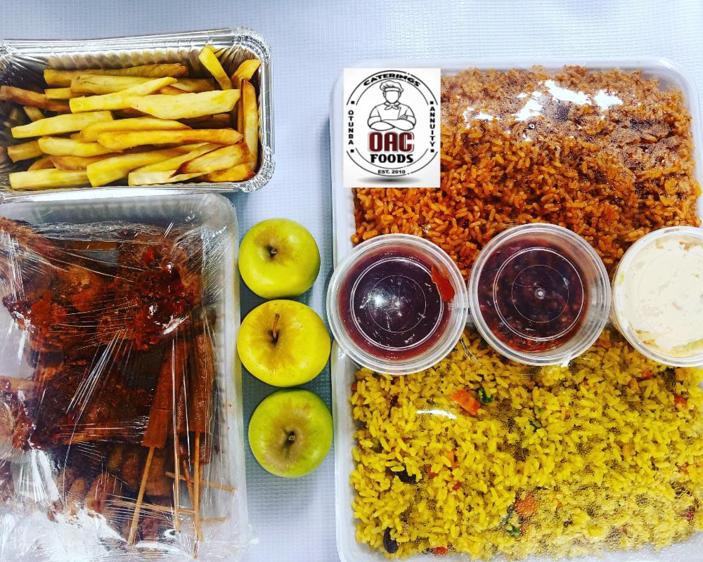 chef_oac's tweet photo. swipe to see each>>>>
Birthday surprise package for celebrant....
#birthdaysurprise
#chef #entrepreneur #entrepreneurlife #cateringservice #caterings #foodporn #foods #cheflife #chef #chefs #mykitchen #official #chefoac
#naijafood #jollof #partyjollof #oacfoods https://t.co/bPp6OTJCnA