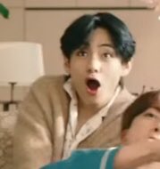 rmvloops's tweet photo. “BE” is finally here!! stream the album and the “life goes on” mv 🥺💗 im so in love with this comeback #LifeGoesOnWithBTS https://t.co/q4MPgAkVEs