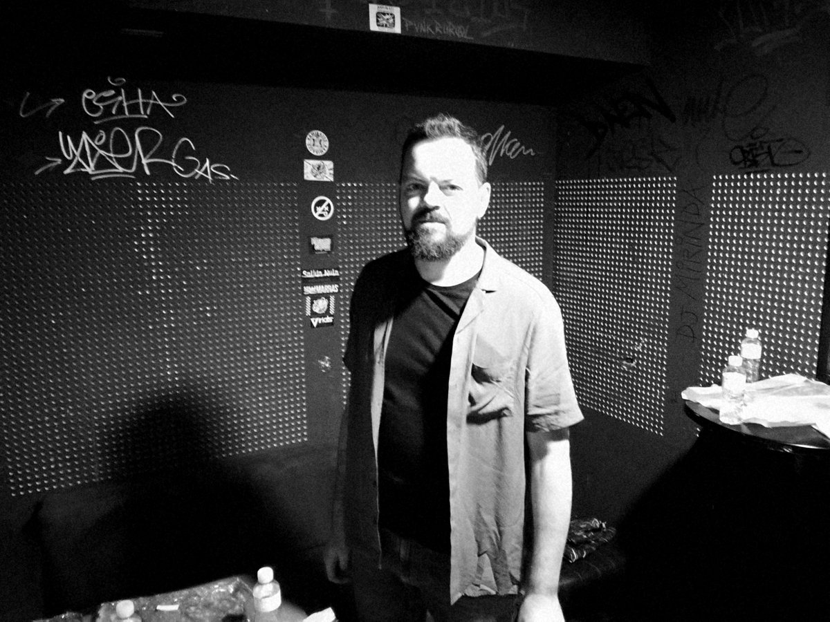 yoestratosferic's tweet photo. ⚡10 ÚLTIMAS RESERVAS⚡ Llama al 616936364
el AFORO se esta completando para el ⭐CONCIERTO⭐ de MAÑANA Sábado 21 Nov.
En @monkey.man.guadalajara
8Eurs+Consumición
Comienzo 21h
#YOEstratosferico
#GiraLIMBO
con la #CulturaSegura
#sinculturanohayfuturo
#mododistorsion
#Incendiemos https://t.co/GPg7AOIwOJ