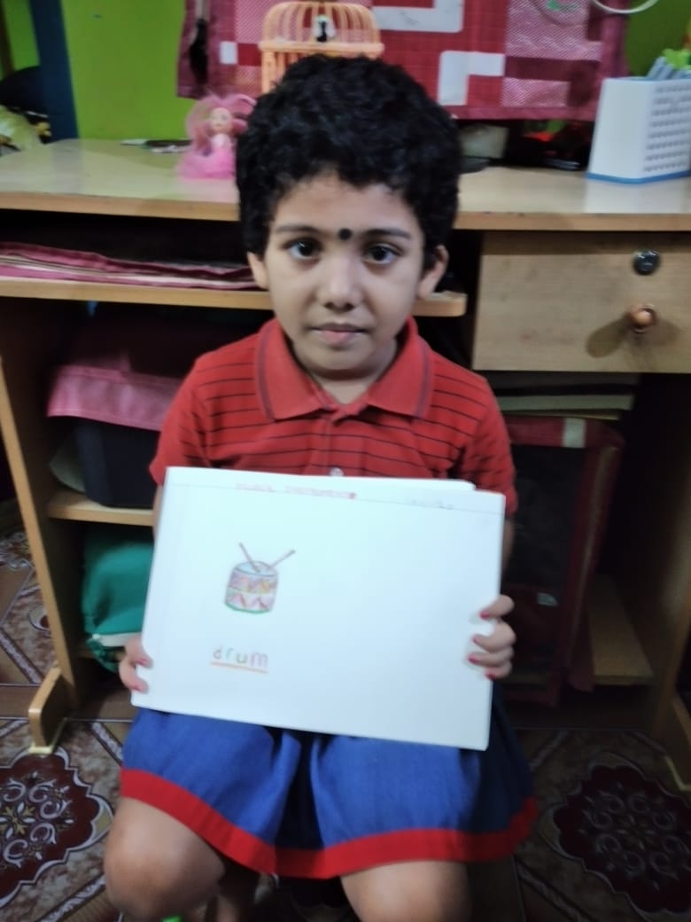 SAI_Edu_In's tweet image. #Musical_instruments produce music that relaxes the mind. The children of KG I were introduced to different instruments like the ones played with strings like Guitar and Violin as well as those that produce sound with the help of wind like Casio, Synthesiser and Piano.