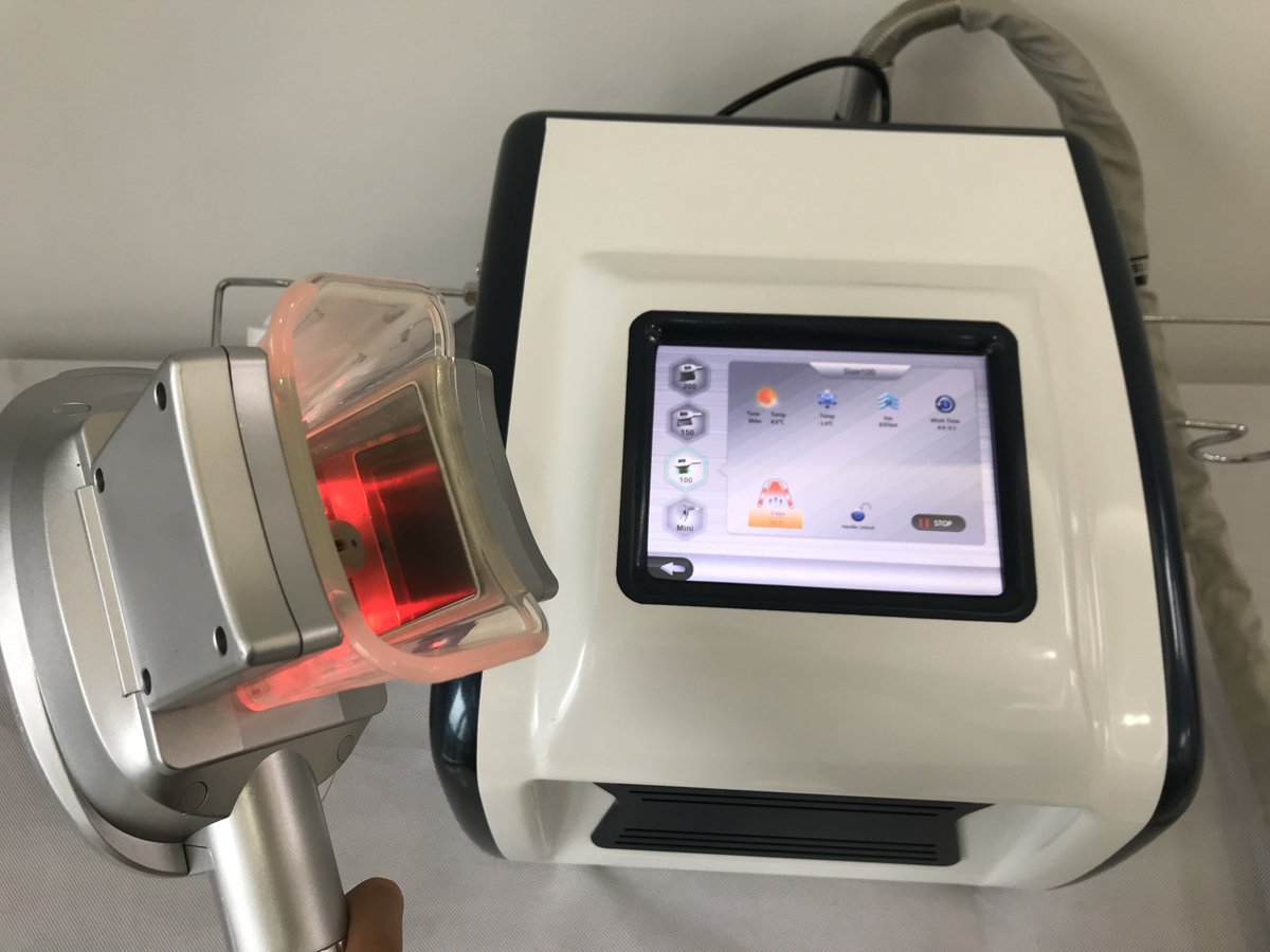damowanggg's tweet photo. #Weight loss (cooling plus)
#sumouning #surgery #attractingfat #skintightening 
#organism #metabolism #moisture #Reparing #striae #gravidarum;
#muscies,#musclespasm #alleviatingmuscles;
#Losingweight 
Certificate:CE
☎️whatsapp:0086 15503022871 https://t.co/QirnQ65aE1