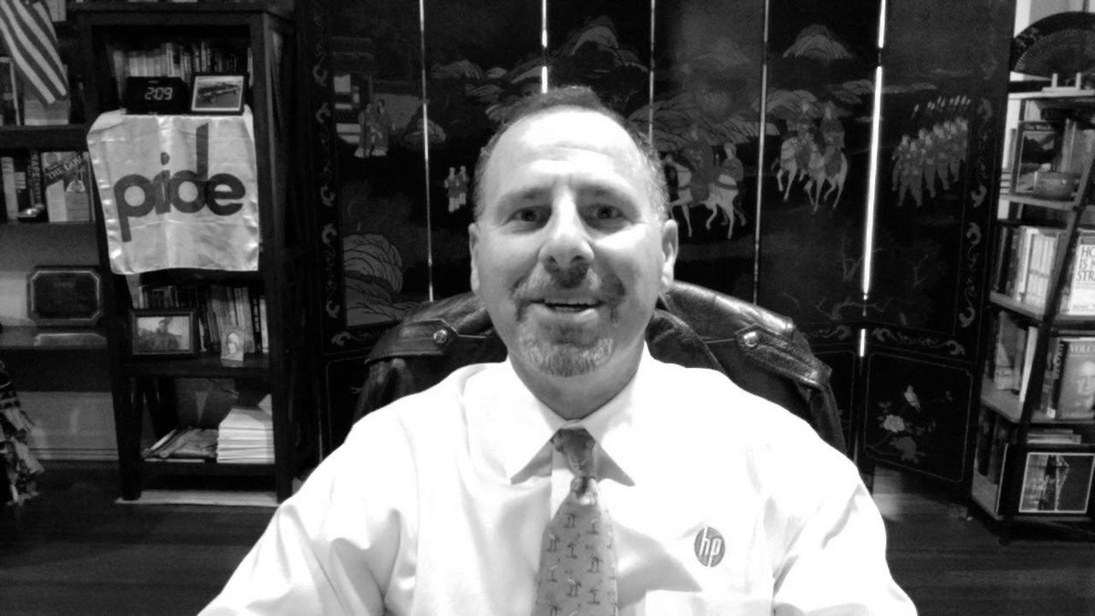 QuantumHermit tweet media