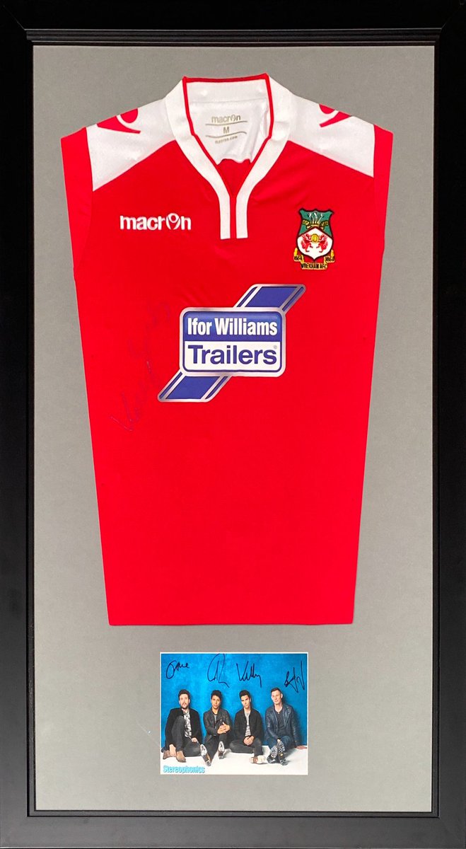 Online Christmas Auction - LIVE today. Great lots to raise funds for a great cause. Inc .<a href="/Wrexham_AFC/">Wrexham AFC</a> shirt signed by Kelly Jones .<a href="/stereophonics/">stereophonics</a> 
Click on the link for auction lots plus further details on how to place your bid. #wrexham 
pls RT bit.ly/332BC8j