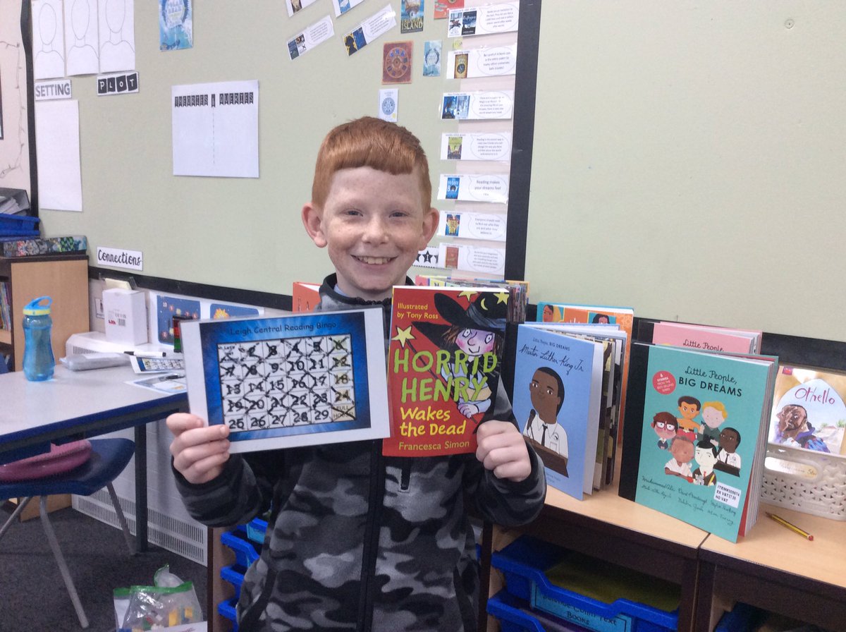 Congratulations to Kieran for completing his reading bingo card! You look really pleased with yourself ☺️ Great choice of Horrid Henry book for your prize! Happy reading, <a href="/MrsMellingLCP/">The Hive @ LCPS</a> @MissMcDonaldLCP <a href="/leighcentralps/">Leigh Central</a> <a href="/simon_francesca/">Francesca Simon</a>