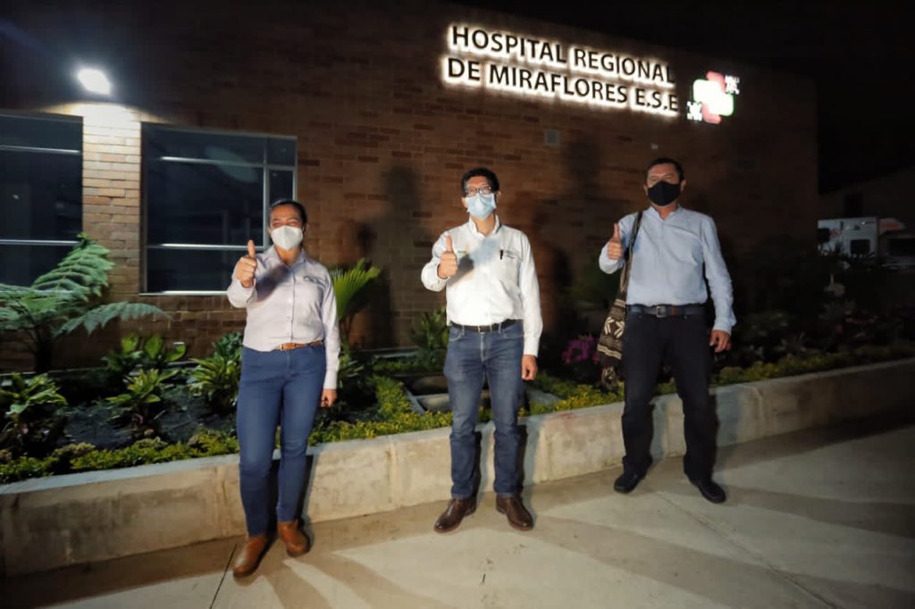 Boyaca95_6FM's tweet photo. ¡Importante! El gobierno de @RamiroBarraganA invirtió $2.078 millones para dotar con equipos biomédicos el nuevo Hospital Regional de Miraflores que beneficiará a más de 30.000 boyacenses en la Provincia de Lengupá.

[Hilo] https://t.co/YzfNerWaTw