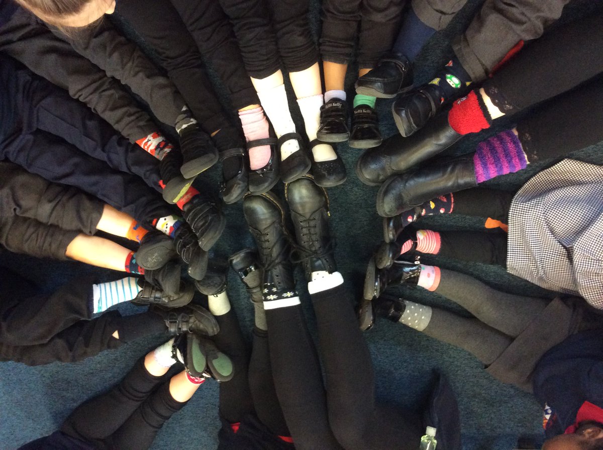 earlspencerpri's tweet photo. Lots of odd socks in Elm class today! :) #OddSocksDay https://t.co/dAdnVXrPTr